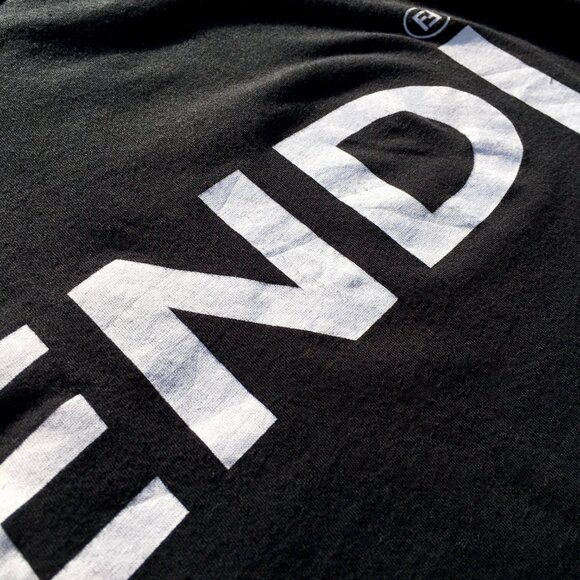 FENDI Black Basic T-Shirt Crew Neck Classic Logo Print Size 4 US 38 IT M L - Picture 6 of 7